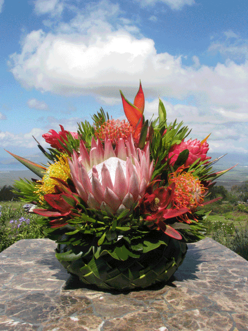 Anuenue Protea and Tropical Bouquet